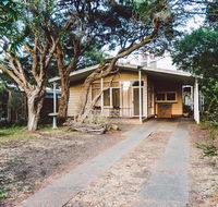 Point Lonsdale Beach House - Rental Cars