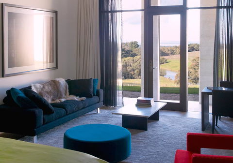 Port Phillip Estate - Rental Cars 3