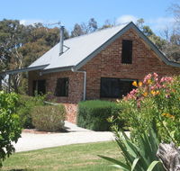 Prom Coast Holiday Lodge - Rental Cars