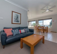 Quarterdeck Unit 1/ 12 Magnus Street - Rental Cars