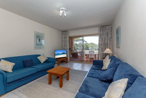 Radburn, Unit 3, 17 Ondine Close - Rental Cars 1