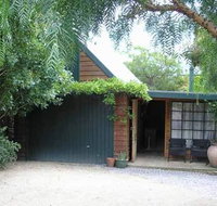 Red Brier Cottage Accommodation - Rental Cars