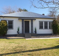 Ronelle Cottage - Rental Cars