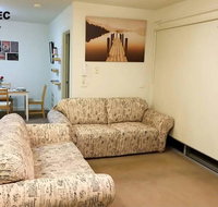 Rosanna Jewel Up to 4ppl with 2 BedroomParking - Rental Cars