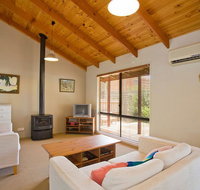 Sandhurst Escape 2-17 - Rental Cars