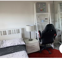 Sassy and modern apartment - Rental Cars