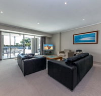 Scirocco Unit 1/23 Tomaree Street - Rental Cars