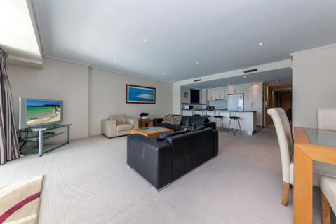 Scirocco, Unit 1/23 Tomaree Street - Rental Cars 3