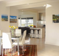 Seaside Retreat - Rental Cars