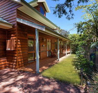 Semaphore Beach House - Rental Cars