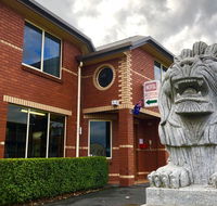 Sheffield Motor Inn - Rental Cars