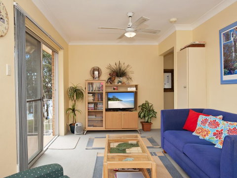 Shipmates, Unit 8/51 Christmas Bush Avenue - Rental Cars 1