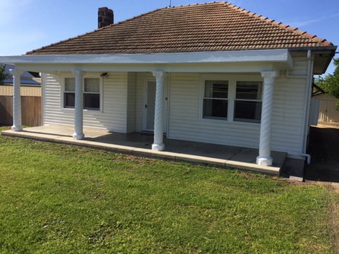 Smith Street Cottage Naracoorte - Rental Cars 1