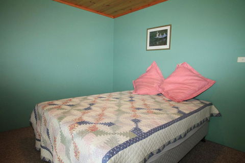 South Sussex's Blue Cottage - Rental Cars 3