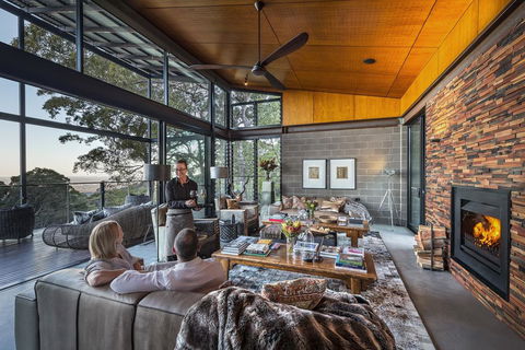 Spicers Sangoma Retreat - Rental Cars 0
