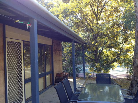 Split Point Cottages - Rental Cars 2