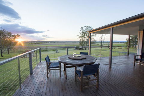 Stockton Rise Country Retreats - Rental Cars 2