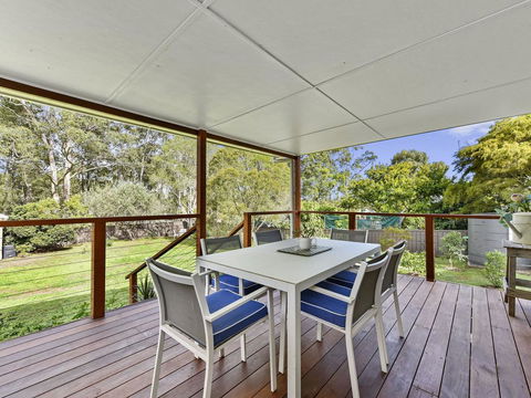 Summerfield Cottage - Hunter Valley, Renovated House In Central North Rothbury - Rental Cars 0