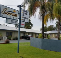 Sunrise Motel