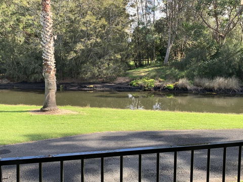 Surfrider Caravan Park - Rental Cars 0