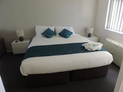 Sussex Shores - Rental Cars 3