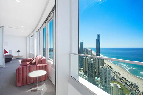 Tallest Tower SkyHomes  -  9 Hamilton Avenue - Rental Cars 0