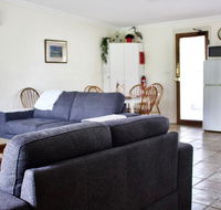 The Apartment - Moyston - Rental Cars