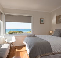 Penguin Beach House - Rental Cars