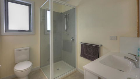 Orford Beachside Holiday Park - Rental Cars 11