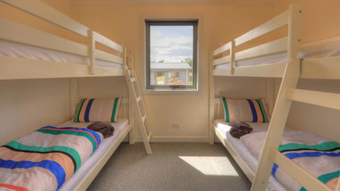 Orford Beachside Holiday Park - Rental Cars 8