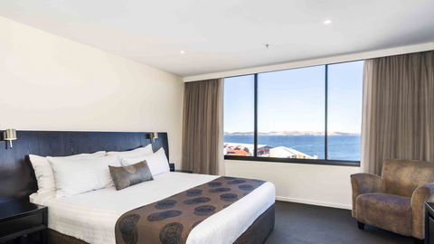 Hotel Grand Chancellor Hobart - Rental Cars 40