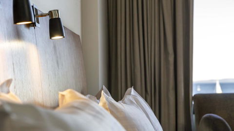Hotel Grand Chancellor Hobart - Rental Cars 29