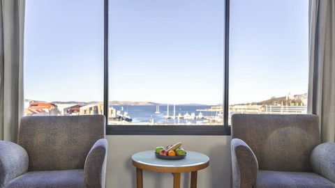 Hotel Grand Chancellor Hobart - Rental Cars 5