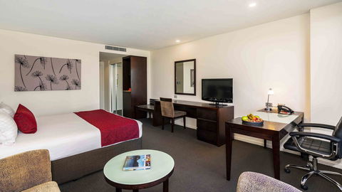 Hotel Grand Chancellor Hobart - Rental Cars 37