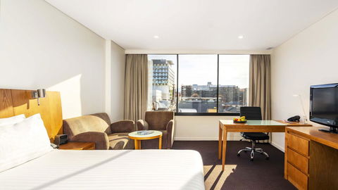 Hotel Grand Chancellor Hobart - Rental Cars 24