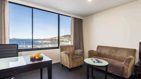 Hotel Grand Chancellor Hobart - Rental Cars 36
