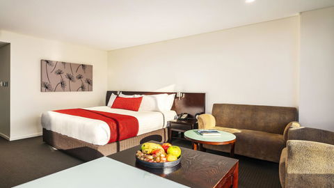 Hotel Grand Chancellor Hobart - Rental Cars 32