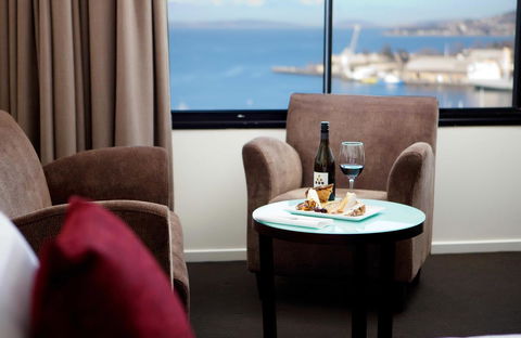 Hotel Grand Chancellor Hobart - Rental Cars 43