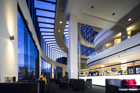 Hotel Grand Chancellor Hobart - Rental Cars 14