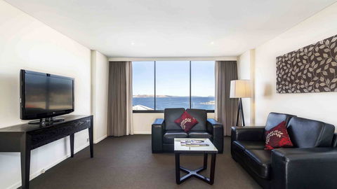 Hotel Grand Chancellor Hobart - Rental Cars 39