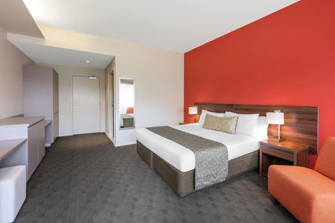 Travelodge Hotel Hobart Airport - Rental Cars 12