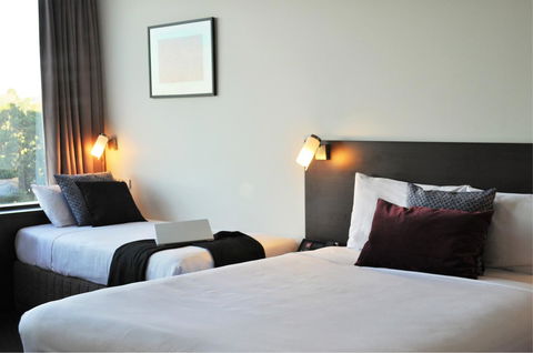 Ibis Melbourne - Glen Waverley - Rental Cars 5