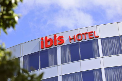Ibis Melbourne - Glen Waverley - Rental Cars 16