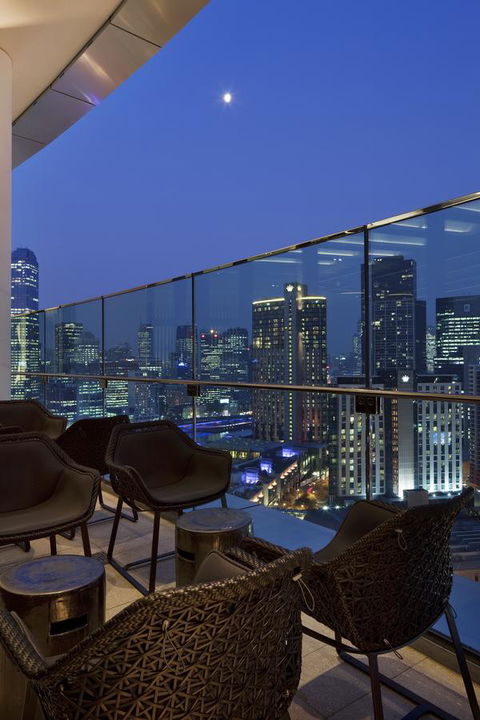 Crown Metropol Melbourne - Rental Cars 10