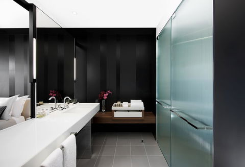 Crown Metropol Melbourne - Rental Cars 6