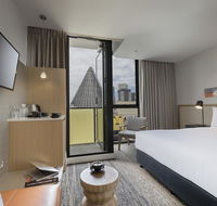Brady Hotels Central Melbourne - Rental Cars