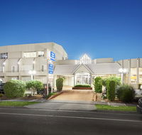 Ciloms Airport Lodge - Rental Cars