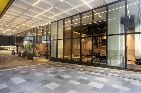 Ibis Melbourne Central - Rental Cars 28