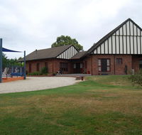 Greenvale Holiday Units - Rental Cars