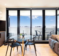 Artel Apartment Hotel Melbourne - Rental Cars